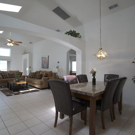 Beautiful Family Vacation Home With Private Pool, Close To Disney! Home Орландо Екстериор снимка