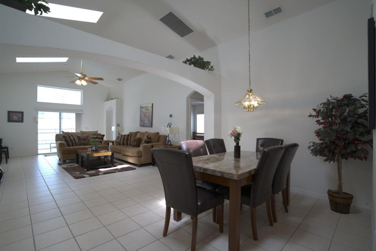 Beautiful Family Vacation Home With Private Pool, Close To Disney! Home Орландо Екстериор снимка
